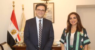 أنغام ووزير الثقافة المصري