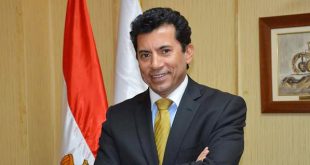 وزير الشباب والرياضة